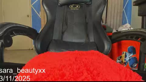 I am Sofia GEMINIS  online show from 11/03/25, 03:13