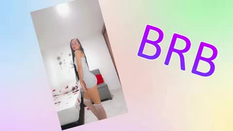 Snapshot of sara_carmona chatting on 04/22/26, 11:23 SARA online show from 04/22/26, 11:23