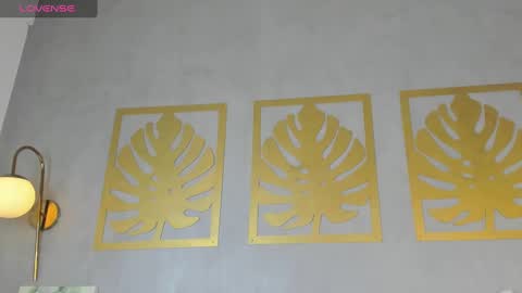 Sara online show from 01/04/25, 12:16