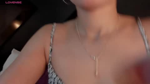 Sara online show from 02/28/25, 02:20