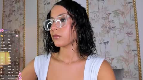 Sara online show from 10/06/25, 07:55