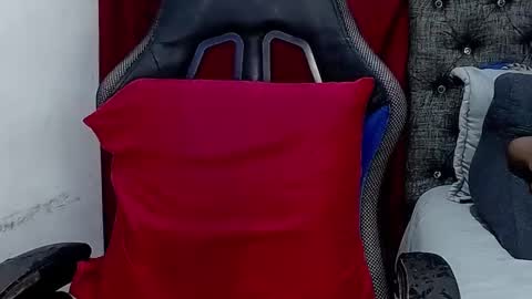 Sara Greyx online show from 02/09/25, 12:49