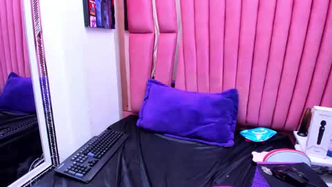 sara_honny online show from 04/26/26, 03:59