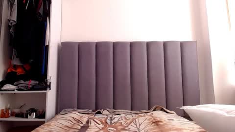 sara_johnson__ online show from 06/04/26, 02:45