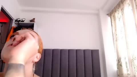 sara_johnson__ online show from 06/07/26, 06:33