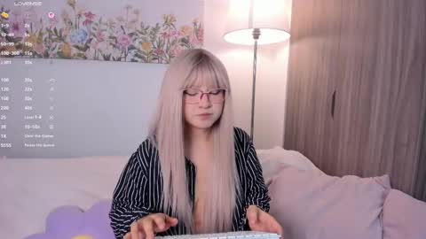 Sara  new account  give me thomb up  Follow me   help me reach 15k followers again   online show from 09/13/25, 11:26