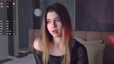 Sara online show from 10/11/25, 05:22