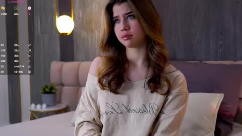 Sara online show from 11/22/25, 04:39