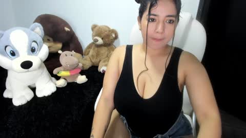 Snapshot of sara_lizcano chatting on 01/31/25, 11:13 sarah  LIZCANO....... online show from 01/31/25, 11:13