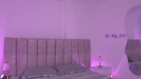 sara_lopee1 online show from 01/13/26, 11:59