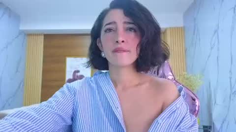 Sara  online show from 06/26/26, 01:37