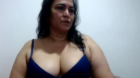 Sara love online show from 08/08/26, 05:42