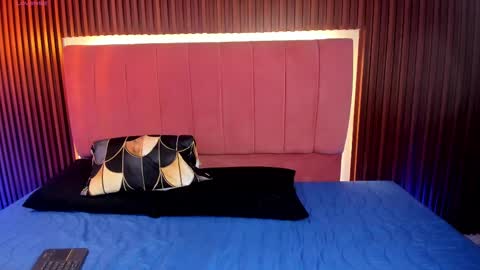 Sara  online show from 03/09/25, 09:57