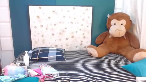 S A R A online show from 12/01/25, 11:26