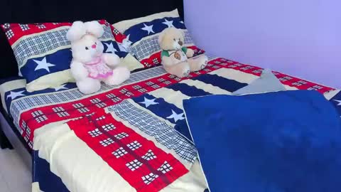 Sara Mendez online show from 02/19/25, 03:50