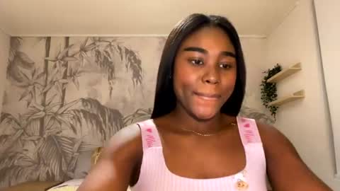 Sara online show from 06/18/26, 02:45