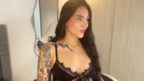 Sara online show from 02/18/25, 06:47