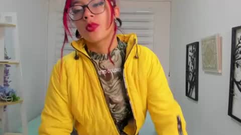 sara_red_x online show from 06/28/26, 03:12