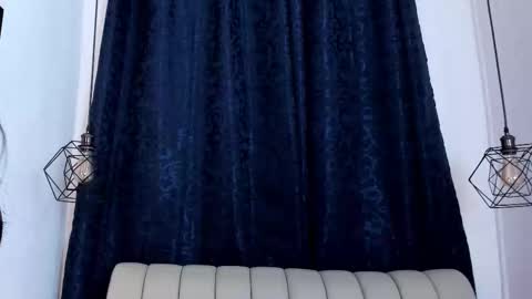 Snapshot of sara_secrets chatting on 01/14/26, 12:22 SARA SANTACRUZ online show from 01/14/26, 12:22