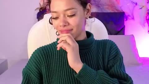 sara  online show from 10/29/25, 03:47