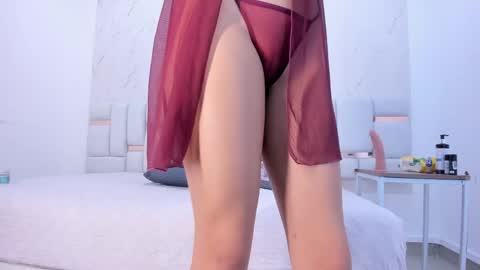 sara_sm1th_ online show from 04/27/26, 12:03