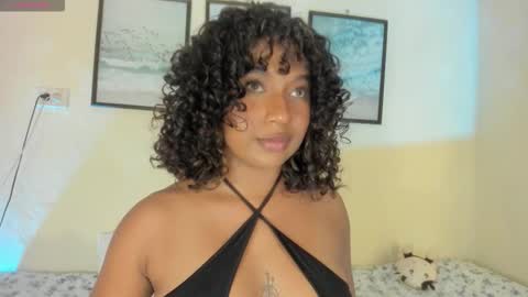 sara sofia online show from 12/02/25, 11:34