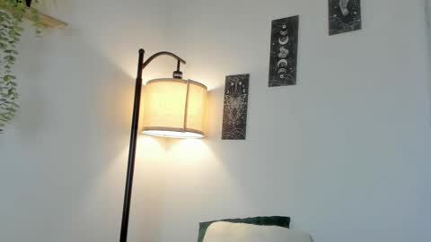 Snapshot of sara_sweett9 chatting on 01/15/26, 10:13 sara_sweett9 online show from 01/15/26, 10:13