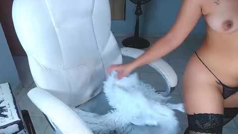 Sara online show from 09/27/25, 01:54