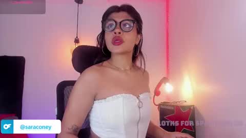 sara uwu online show from 09/14/25, 02:16