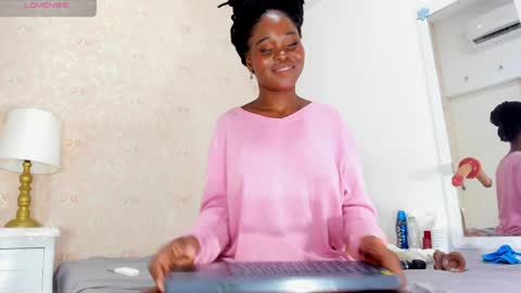 saraacollinss online show from 01/23/25, 02:23