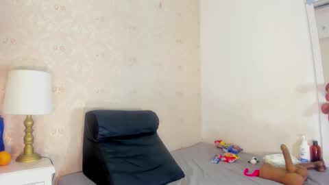 saraacollinss online show from 11/11/25, 08:31