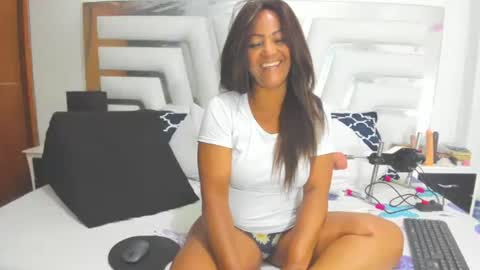 Sara online show from 09/14/25, 02:38