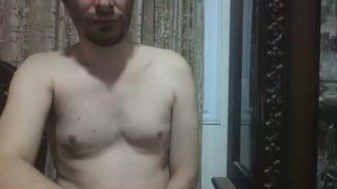 Snapshot of saraclit chatting on 03/25/26, 06:19 pass kika online show from 03/25/26, 06:19