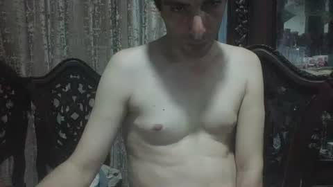Snapshot of saraclit chatting on 06/11/26, 11:47 pass kika online show from 06/11/26, 11:47