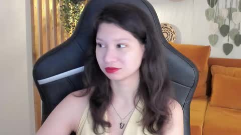 SaraDenars online show from 12/03/25, 05:59