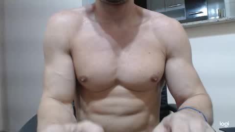 saradorj92 online show from 12/12/24, 11:25