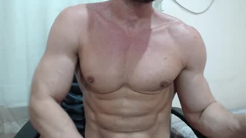 saradorj92 online show from 09/09/25, 02:22