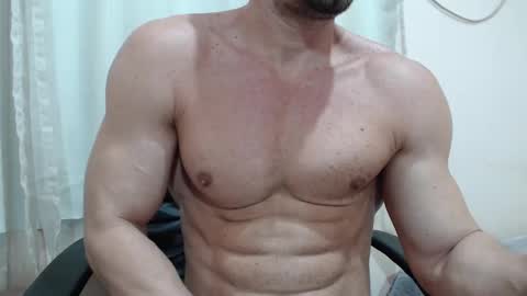 saradorj92 online show from 09/14/25, 02:33