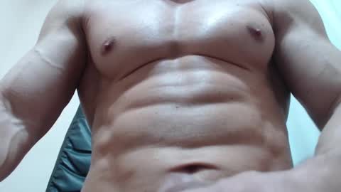 saradorj92 online show from 10/05/25, 06:12