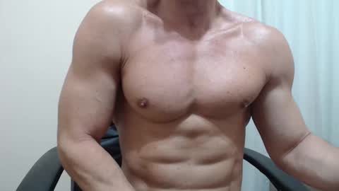 saradorj92 online show from 11/12/25, 08:26