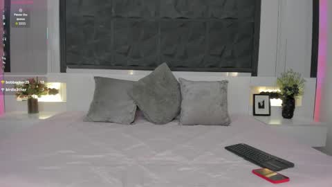 Snapshot of saragomez_1 chatting on 03/10/26, 01:05 Sara Gomez online show from 03/10/26, 01:05