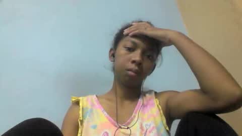 sarah146341 online show from 05/03/26, 07:25