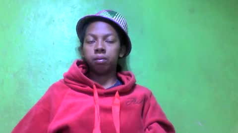 Snapshot of sarah146341 chatting on 07/05/26, 05:03 sarah146341 online show from 07/05/26, 05:03