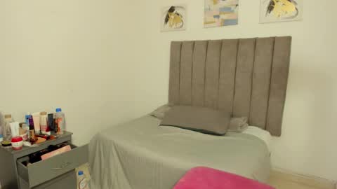 sarah__bigboobs online show from 10/14/25, 09:15