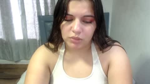 sarah online show from 05/11/26, 04:04