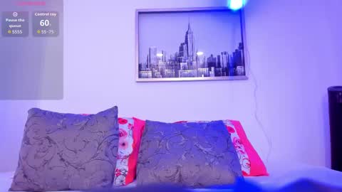 Snapshot of sarah_ashbourne chatting on 09/12/25, 11:54 sarah_ashbourne online show from 09/12/25, 11:54