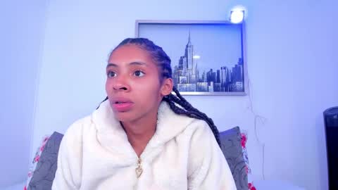 Snapshot of sarah_ashbourne chatting on 09/26/25, 11:47 sarah_ashbourne online show from 09/26/25, 11:47