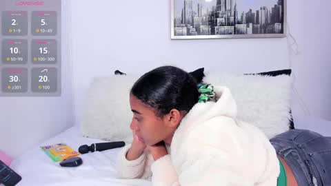 Snapshot of sarah_ashbourne chatting on 10/07/25, 12:24 sarah_ashbourne online show from 10/07/25, 12:24