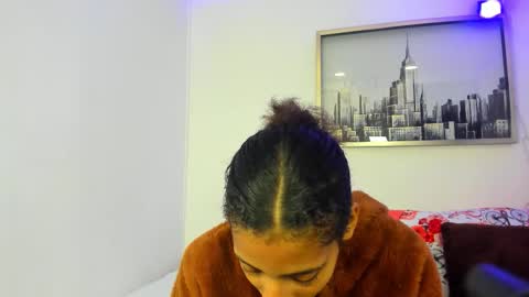 Snapshot of sarah_ashbourne chatting on 10/10/25, 12:04 sarah_ashbourne online show from 10/10/25, 12:04