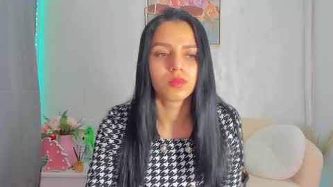 Sara online show from 05/07/26, 08:42